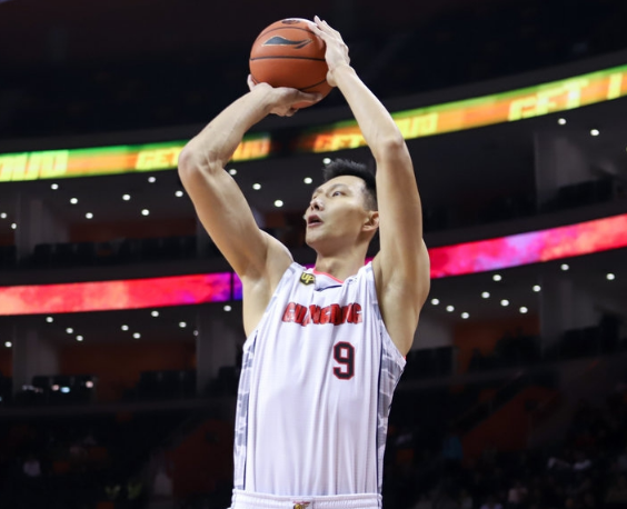 全明星赛窗口期走向成谜,广州队迎来里程碑,态度坚定,赛季目标并未改变(广州队最新消息)-南宫体育注册/下载